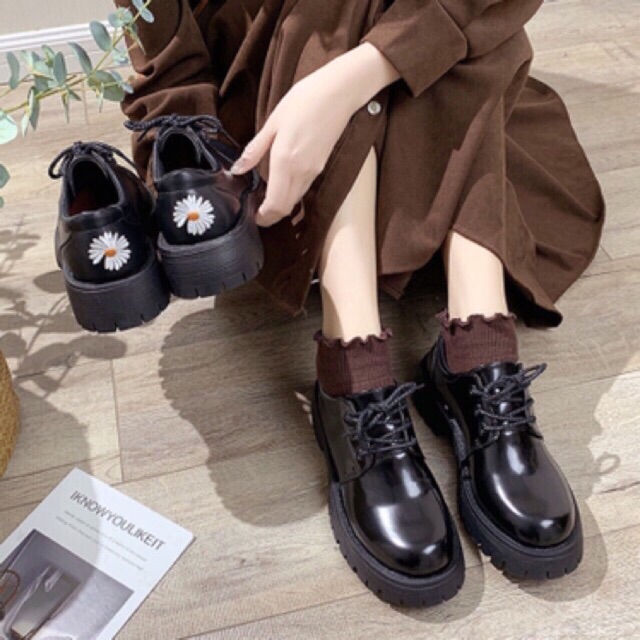 Giày ulzzang gót hoa hot