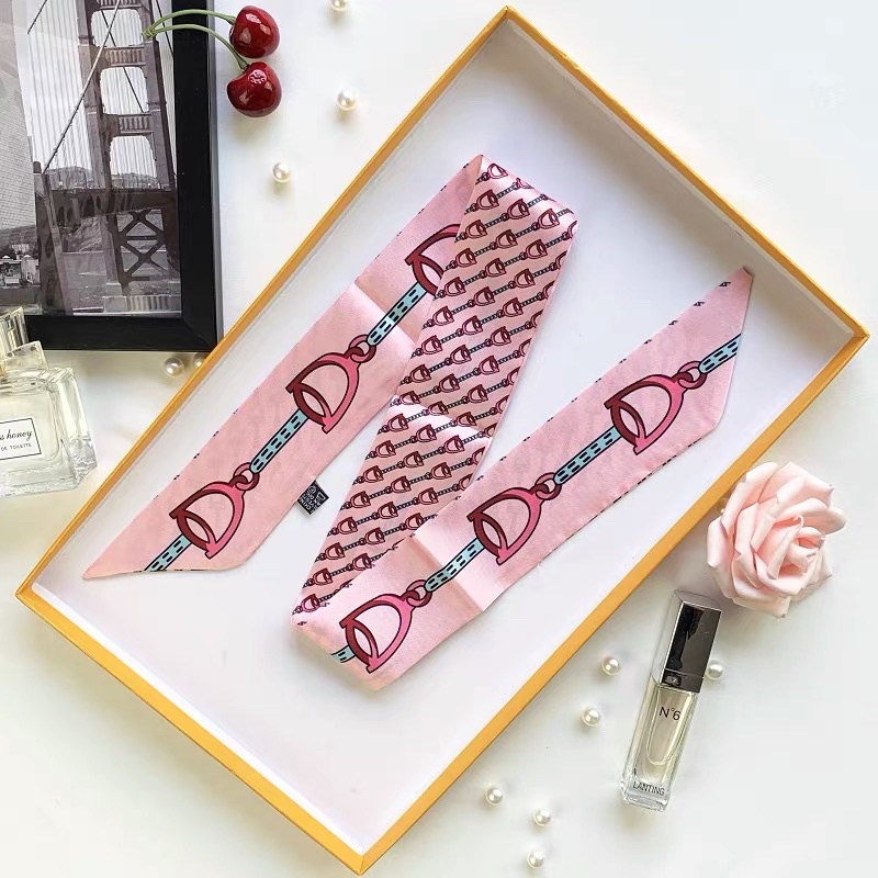 Khăn quấn túi xách màu hồng - Maben