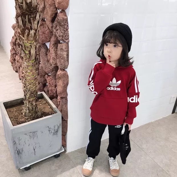 BÁN SỈ - BỘ DASS MŨ NỈ 2 MÀU XANH ĐỎ BÉ CHO TRAI GÁI BTG17