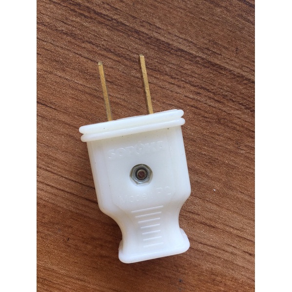 Phích cắm đủ các loại chân