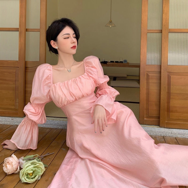 Đầm IELGY chữ A tay dài cổ vuông hở lưng phong cách Pháp thời trang cho nữ