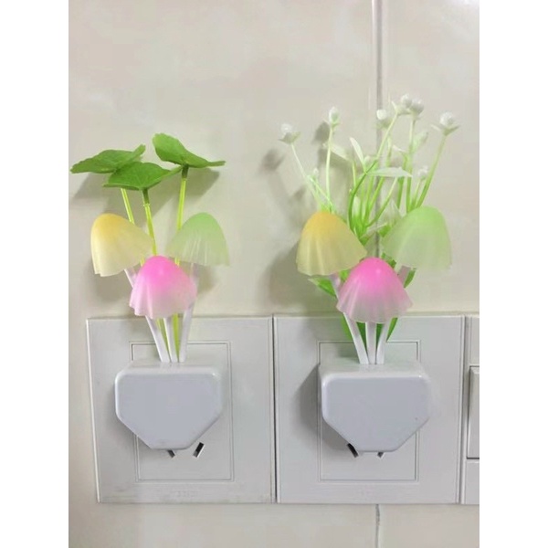 đèn ngủ cảm ứng ánh sáng hình nấm.