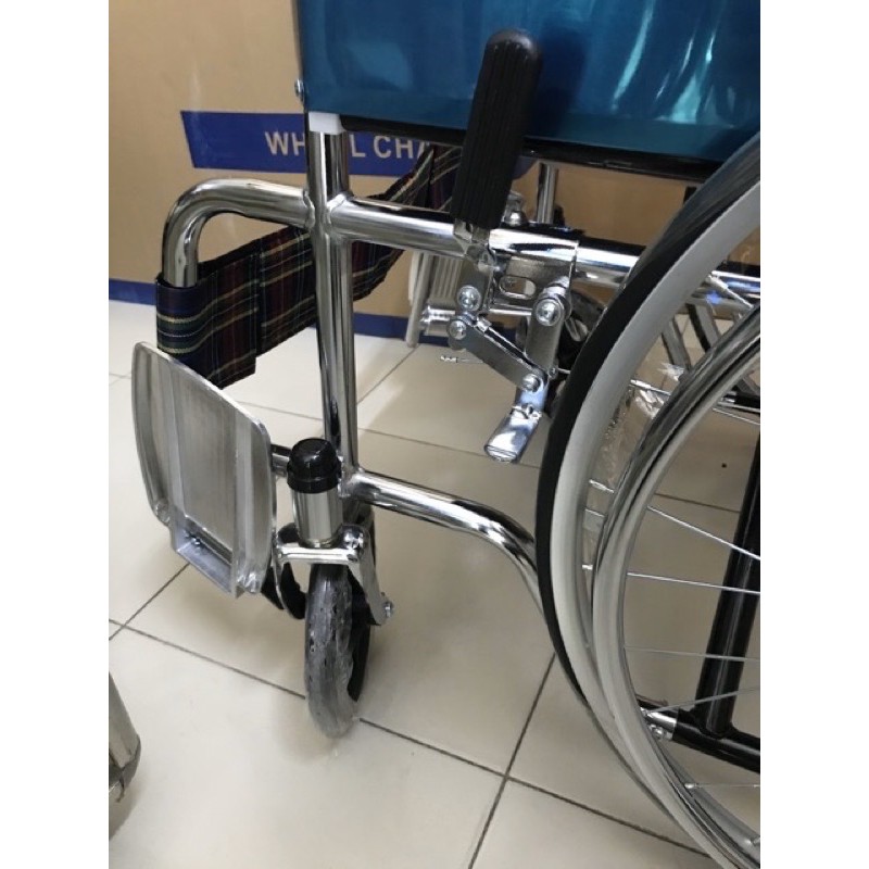 XE LĂN CHO NGƯỜI GIÀ CÓ TAY THẮNG