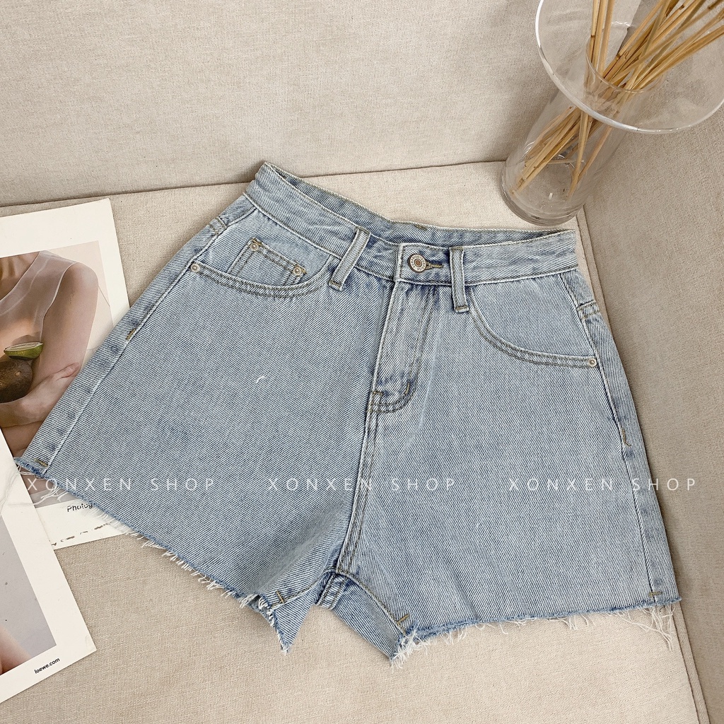Quần short jean thêu họa tiết ở túi sau chất jean co giãn Xonxen shop size s m l mã 1083
