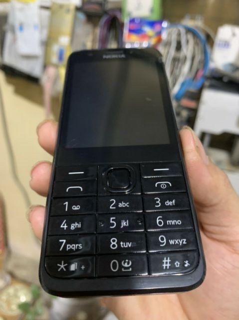 Điện thoại nokia 230 cũ 99% hàng chính hãng ( tặng kèm pin và sạc )