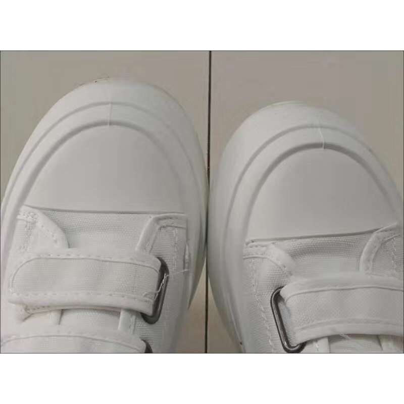 XẢ GIÀY THỂ THAO QUAI DÁN SIZE 37