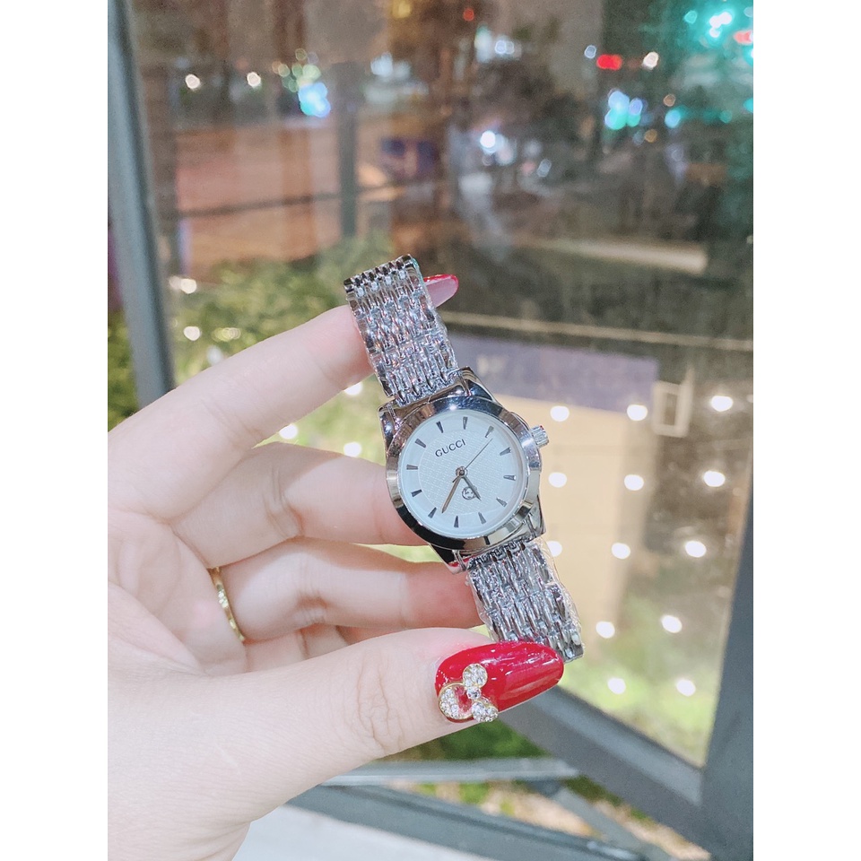 Đồng hồ nữ GUCCI dây kim loại thiết kế tinh tế hợp gu thời trang giới trẻ, chống nước, bảo hành 12 tháng