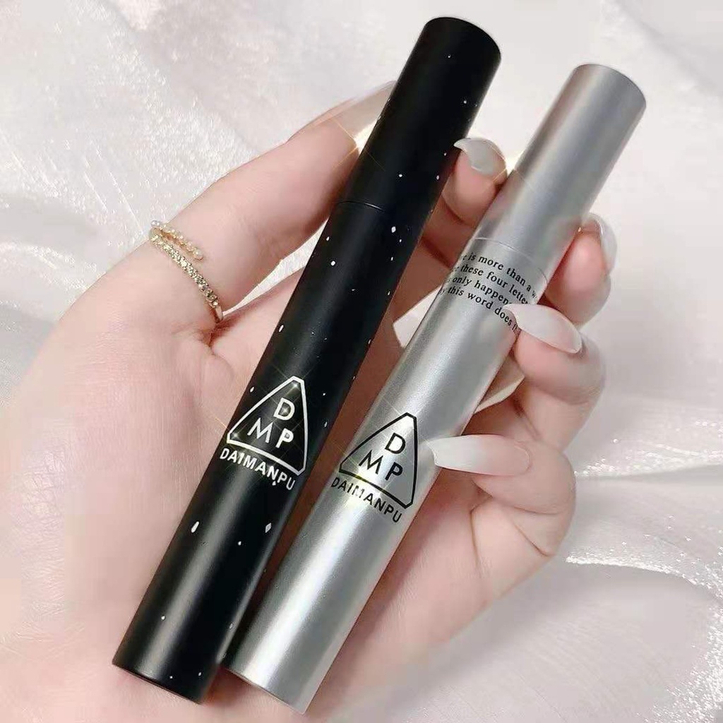 Son môi DAIMANPU chất nhung lì thiết kế họa tiết vũ trụ độc đáo