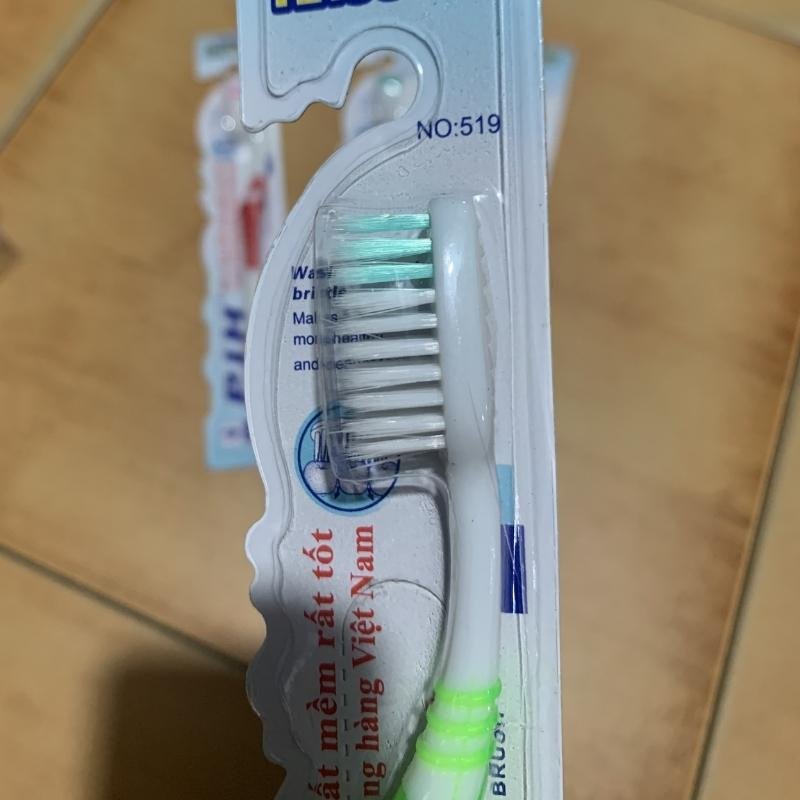 Bàn chải đánh răng P/H lông mềm nhiều màu sắc