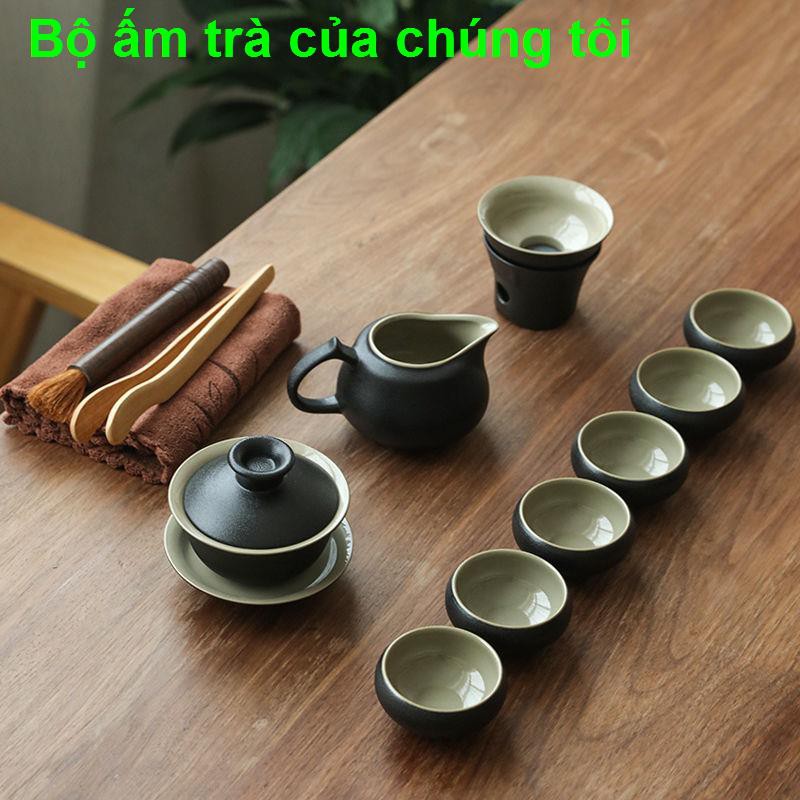 nhà cửa đời sốngBát gốm đen, ấm trà, tách bộ trà Kung Fu, đồ gia dụng kiểu Nhật đơn giản hiện đại một ấm, sáu ch