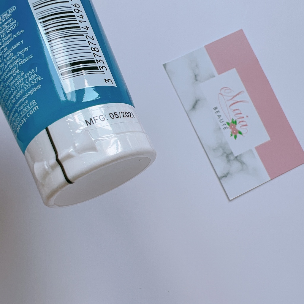 Gel rửa mặt La Roche-Posay Effaclar Purifying Foaming Gel cho Da Dầu Nhạy Cảm