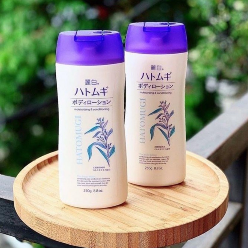 Dưỡng Thể Hạt Ý Dĩ Ban Đêm Hatomugi The Body Lotion 250g