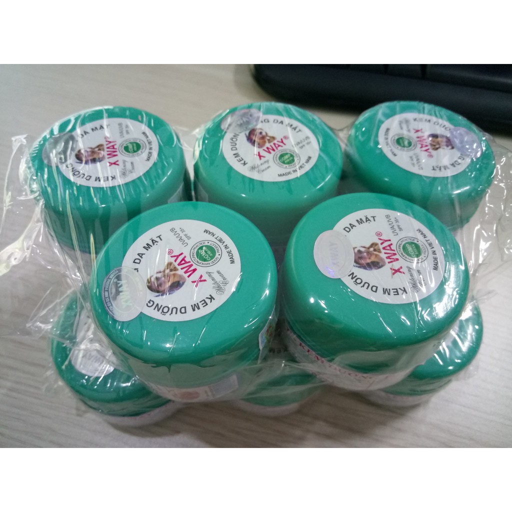 KEM DƯỠNG TRẮNG DA MẶT XWAY