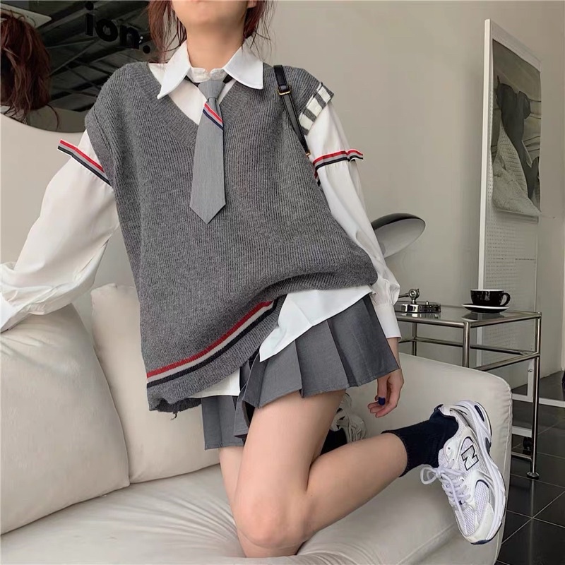 Bộ váy sơ mi xám