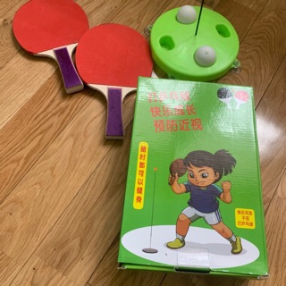 Bộ tập chơi bóng bàn không cần bàn, bóng bàn phản xạ!