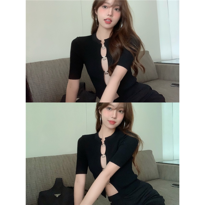 QKOOLE Áo croptop dệt kim ngắn tay phong cách Hàn Quốc thời trang cổ điển cho nữ