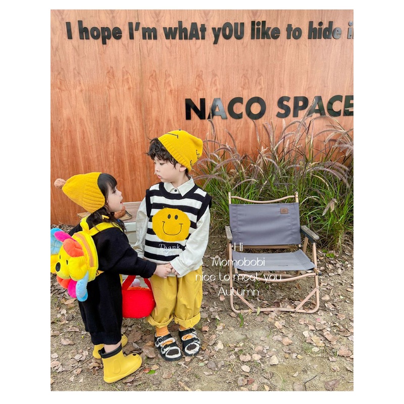 Áo Khoác Sweater Dệt Kim Sát Nách In Hình Mặt Cười Mẫu Mới 2022 Cho Bé Mẫu Giáo