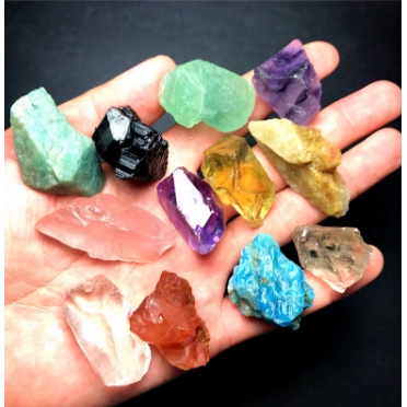 Đá Thiên Nhiên Độc Đáo Nhiều Loại Tùy Chọn