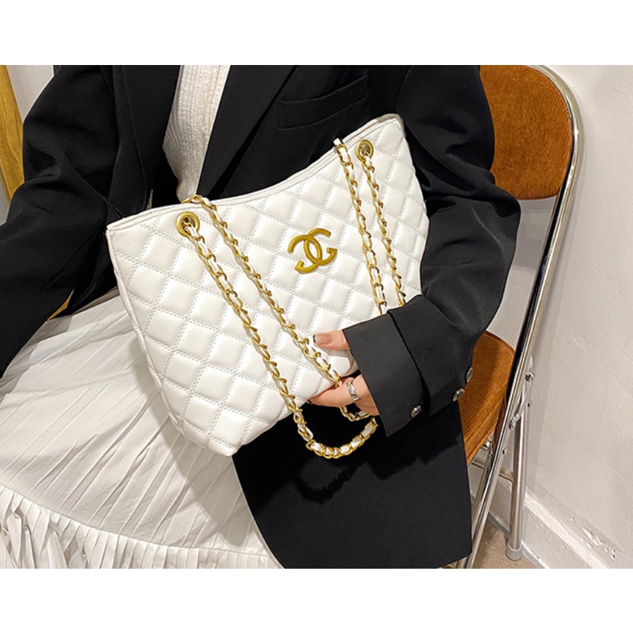 Túi xách đeo vai nữ, túi xách công sở thời trang da mềm quai đeo màu đen , trắng nhã nhặn, trẻ trung