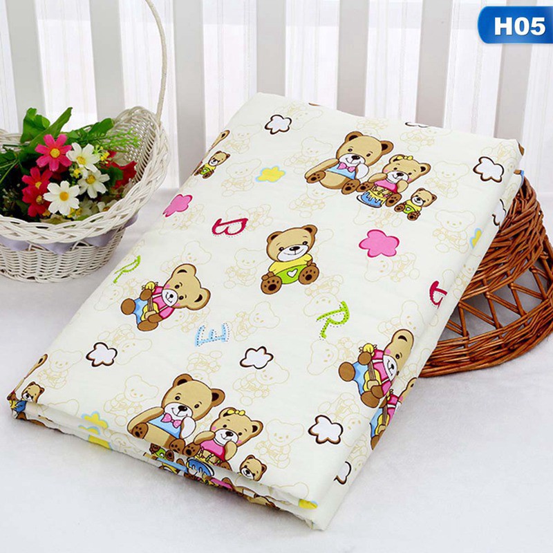 Nệm lót trải giường ngủ vải cotton in họa tiết dễ thương cho bé chống thấm nước