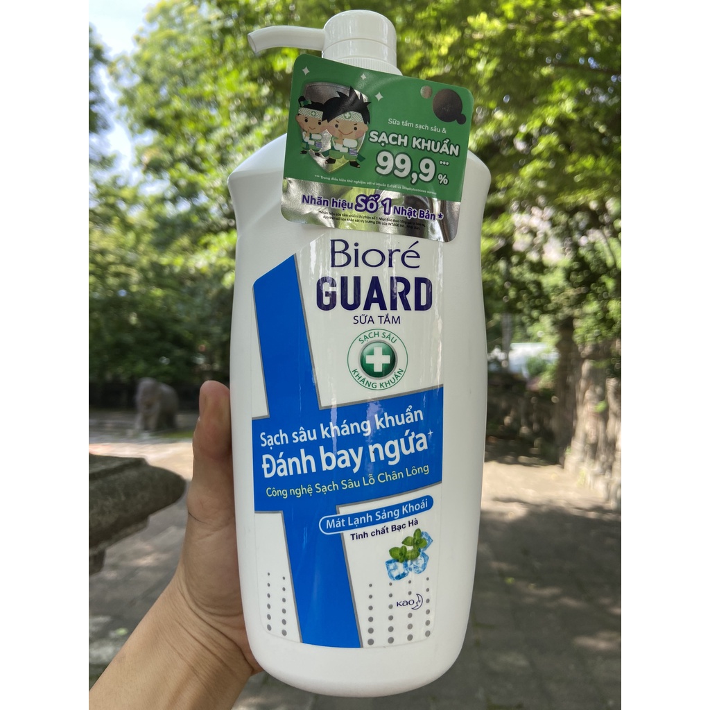 SỮA TẮM BIORE GUARD SẠCH SÂU KHÁNG KHUẨN 800G