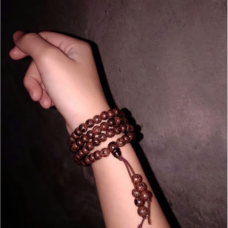 Vòng tay gỗ mun, chuỗi hạt phật giáo may mắn | BigBuy360 - bigbuy360.vn