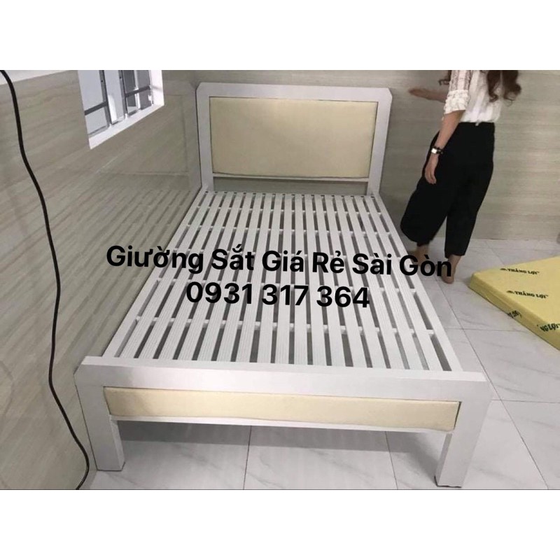 Giường Khung Hộp 4-8 . Kích Thước : 1mx2m