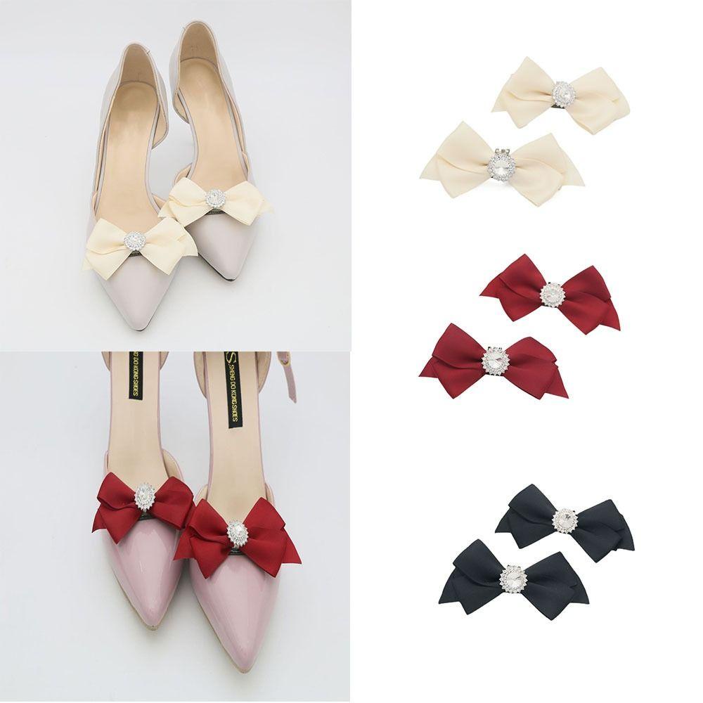 Set 2 Phụ Kiện Trang Trí Giày Lấp Lánh