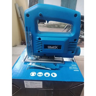 Máy cưa lọng cầm tay