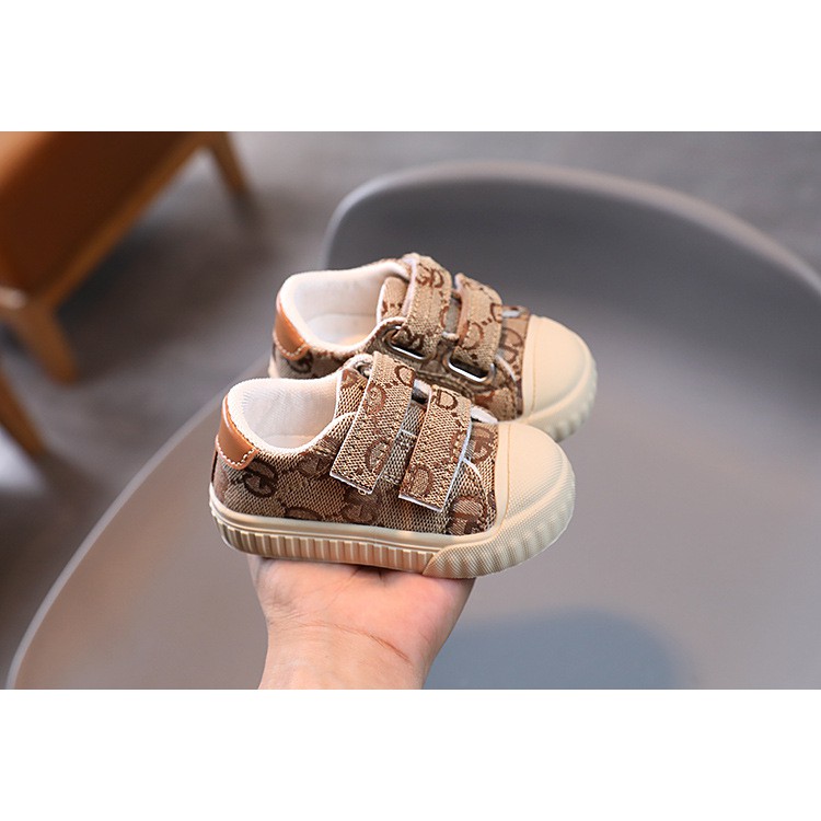 Giày Tập Đi Đế Mềm Chống Trơn Trượt, Quai Dán Tiện Lợi Thoải Mái Cho Bé - Hàng Quảng Châu Cao Cấp (2130)