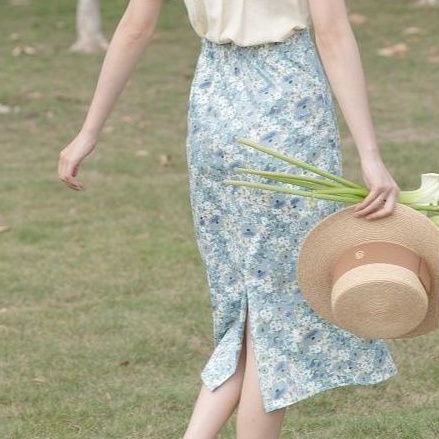 Chân váy IELGY dáng chữ A lưng cao họa tiết hoa nhí xinh xắn phong cách retro kiểu Pháp