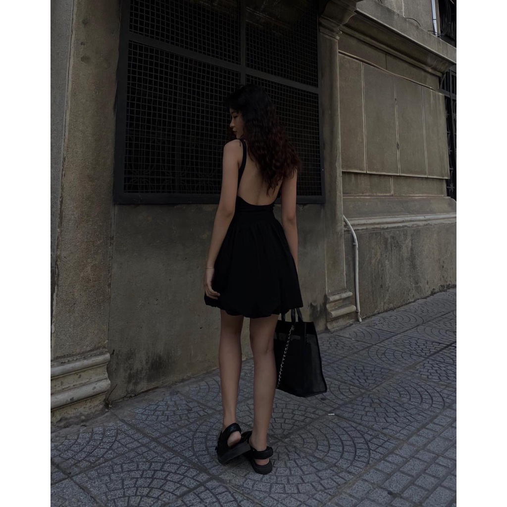 Là min - Áo Low Back Bodysuit