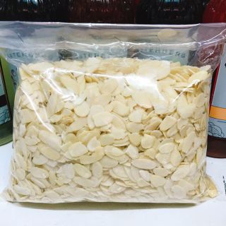 Hạnh nhân cắt lát Úc