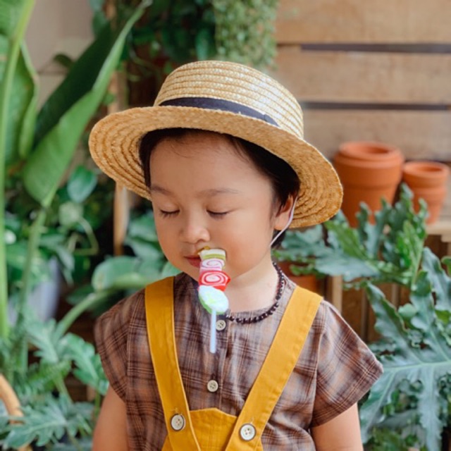 Mũ cói cho bé