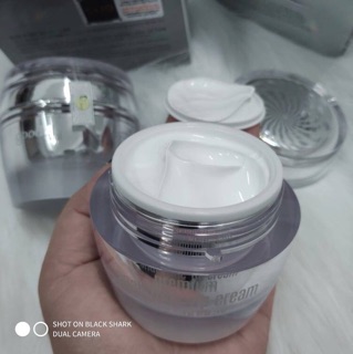 2 kem ốc sên mini Goodal Hàn Quốc