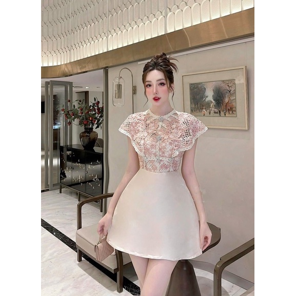 Váy ren phối tacta