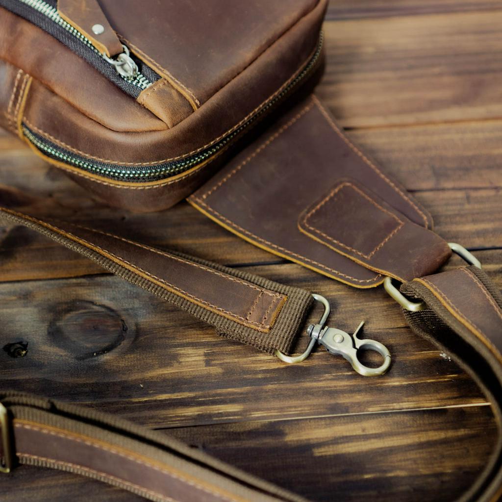 Túi đeo chéo da bò thật, da bò sáp ngựa điên BASIC nâu | Bảo hành 2 năm