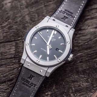 Đồng Hồ Hublot Nam ❤️FREESHIP❤️- Đồng Hồ Hublot Viền Trơn Dây Da