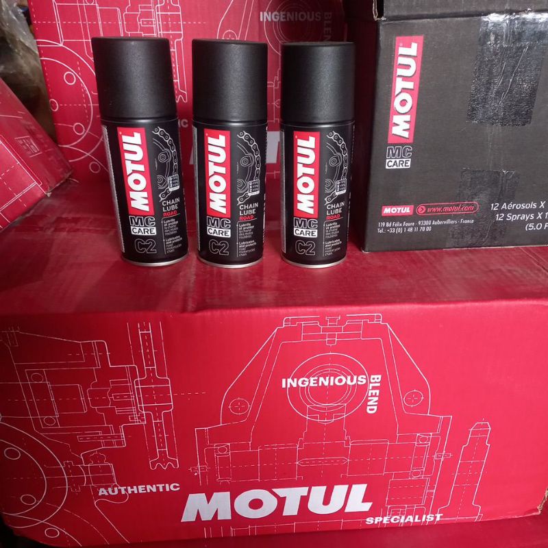 Chai xịt xích ( dưỡng sên ) Motul C2 CHAIN LUBE 150ml