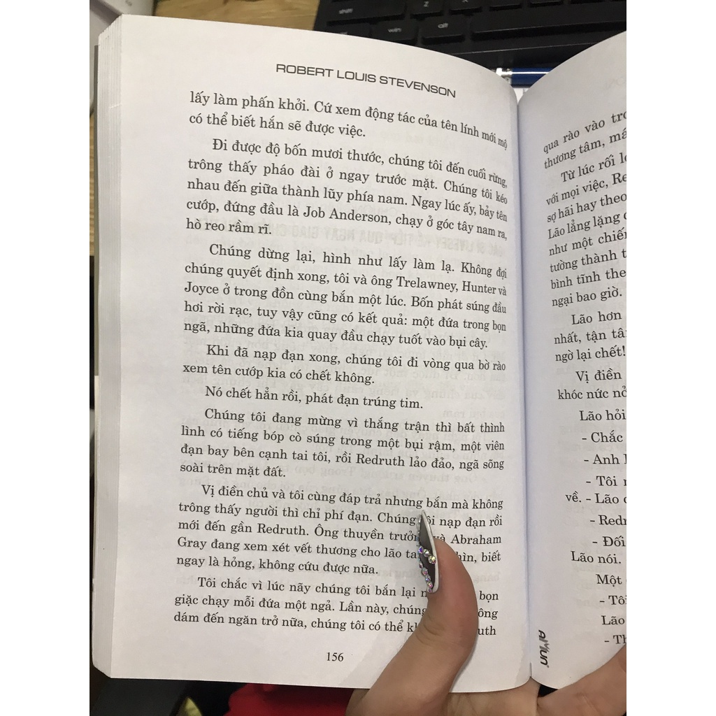 Sách - Đảo giấu vàng ( Đinh Tị )