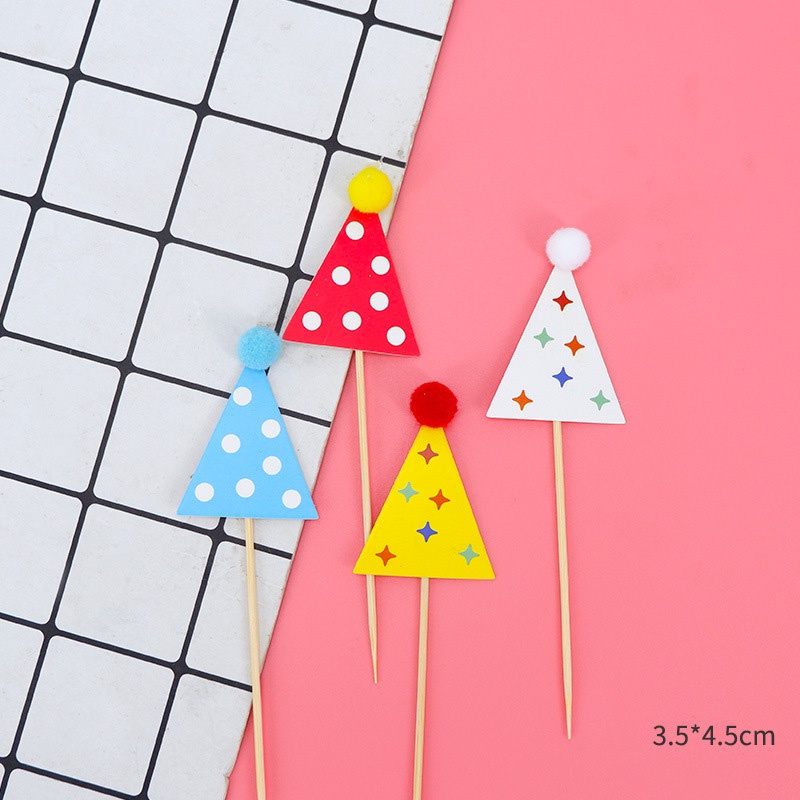 Set 4 phụ kiện trang trí bánh kem hình nón mini dễ thương