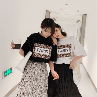 Áo thun form rộng tay lỡ phối beo