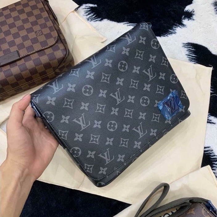 Túi cặp đeo chéo Louis Vuitton Super Distric TC 25x22x8 Fullbox [ Dota ]