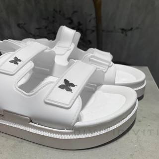 SANDAL IN BƯỚM ĐEN VÀ TRẮNG