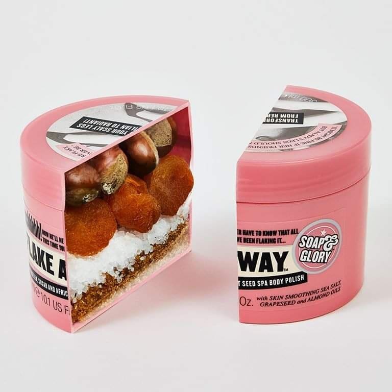 Tẩy tế bào chết Flake Away Scrub Soap &amp; Glory hương nước hoa Rose &amp; Bergamot giúp sáng da 300ML