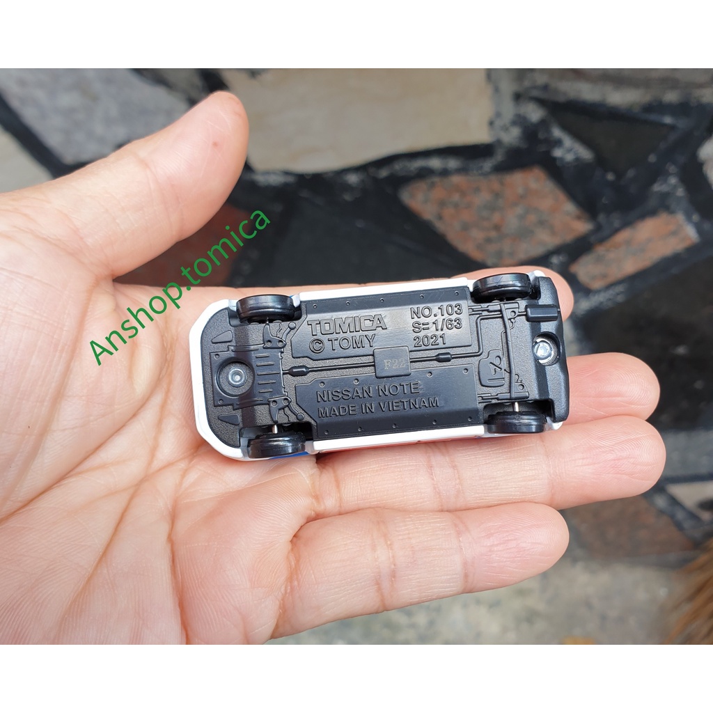 Xe mô hình tĩnh tomica Nhật Bản - Nissan Note