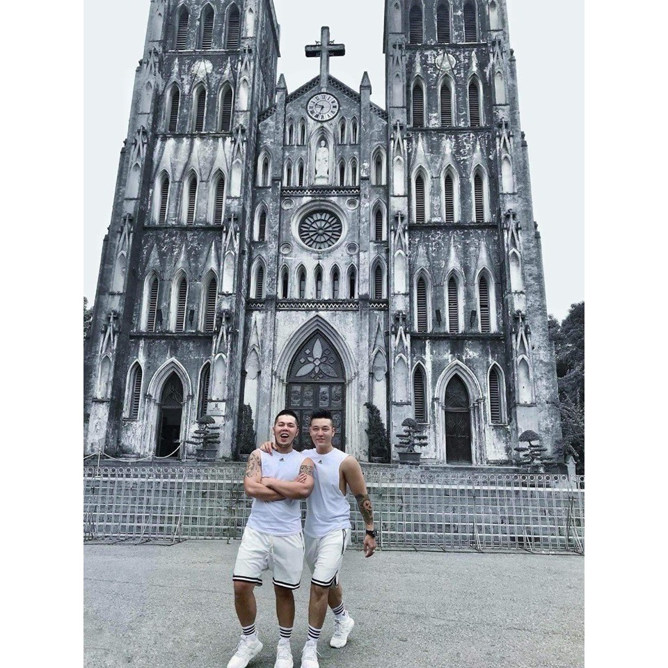 Quần short thun nam 1v line sọc lưng thun ống rộng vải poly 2 da 4 chiều - Quần short thun nam nữ unisex | BeWay | BigBuy360 - bigbuy360.vn