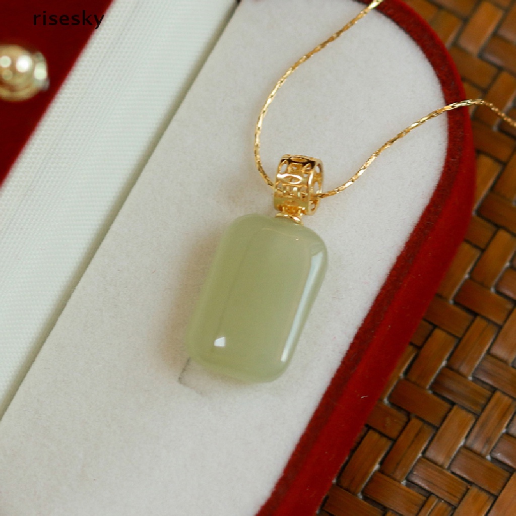 Vòng cổ Mặt Đá Ngọc Bích Hetian Thời Trang Cho Nữ ♨Trên đó