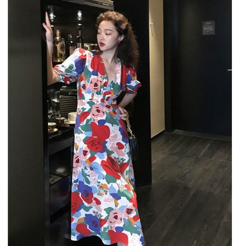 French retro V-neck floral dress 2020 new summer harvest waist slim temperament bubble sleeve skirt | BigBuy360 - bigbuy360.vn