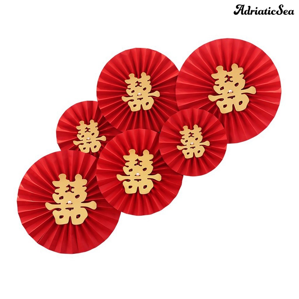 Quạt giấy treo tường trang trí tiệc cưới phong cách Trung Hoa